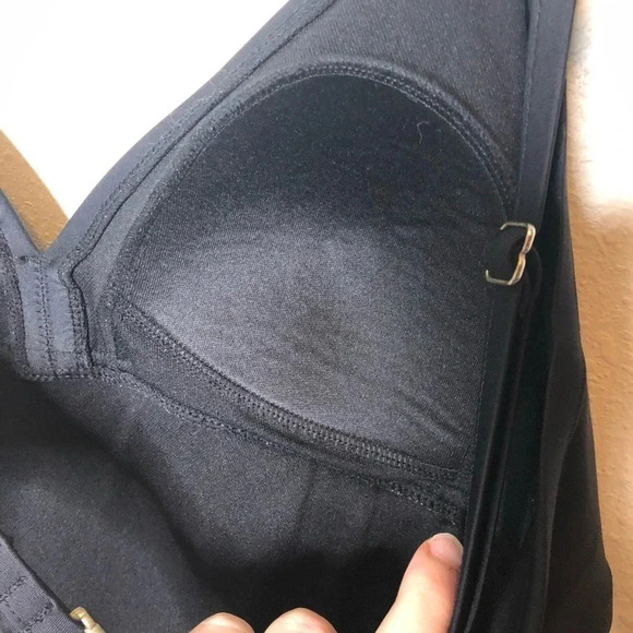 Kona Sol Smocked Detail Swimsuit Medium - Picture 5 of 7